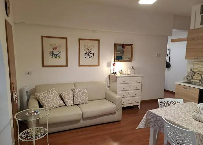 心里马泰拉度假屋 公寓 *